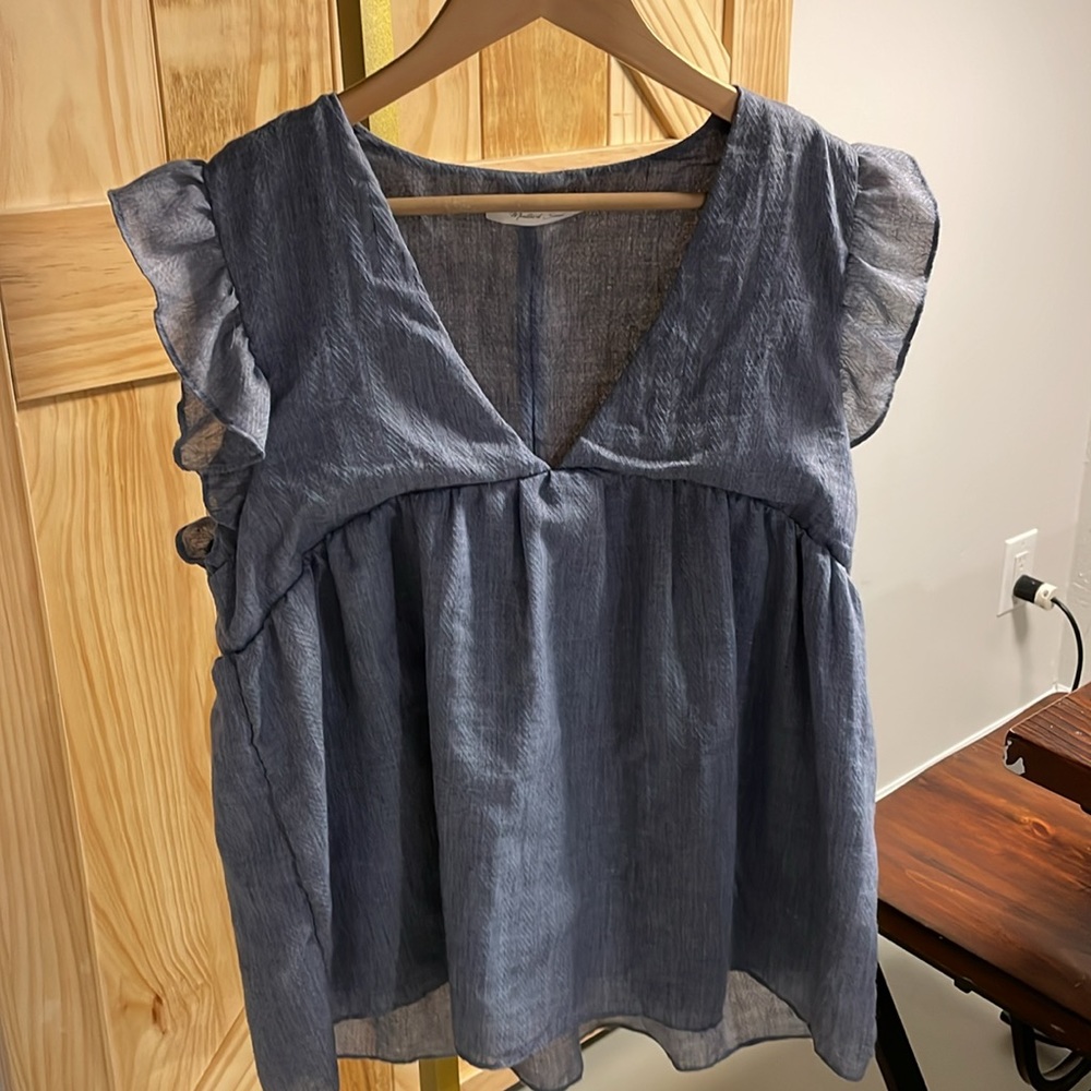 NWOT Mustard Seed Top